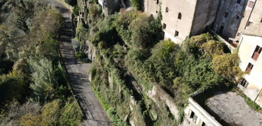 Palazzina signorile con giardino