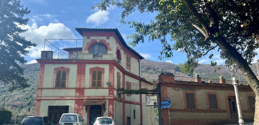 Palazzetto cielo terra signorile